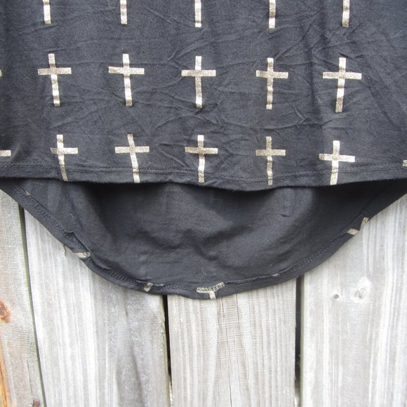 Women's Size S XXI Top with glittery gold crosses - Picture 16 of 16